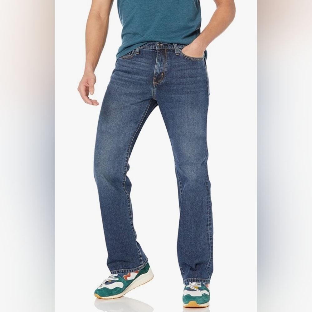 2 x Amazon Essentials Mens Straight-Fit Bootcut Jeans Medium Wash 36x28